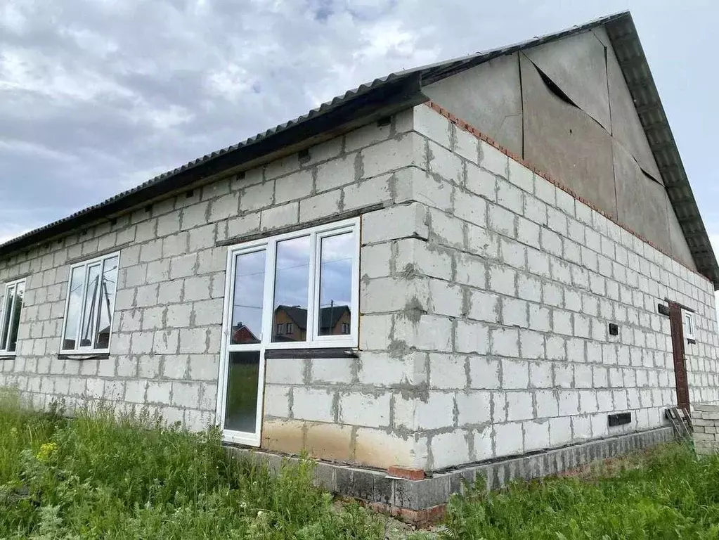 Дом в Белгородская область, Белгородский район, Беловское с/пос, с. ... - Фото 0