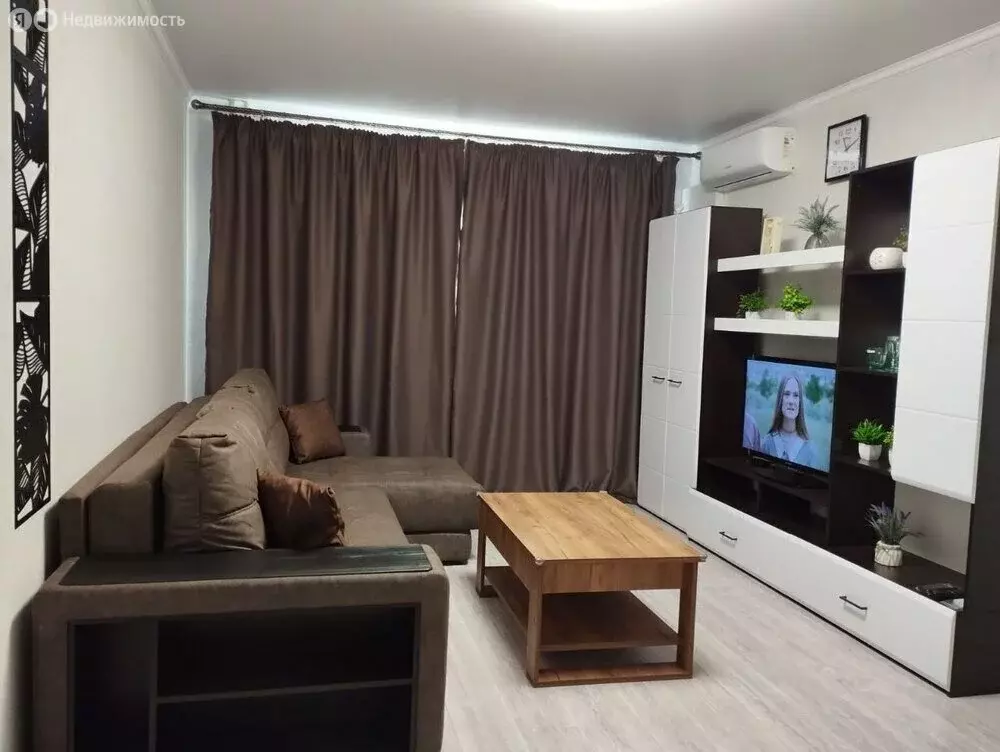 1-комнатная квартира: Анапа, улица Адмирала Пустошкина, 22к10 (43 м) - Фото 2