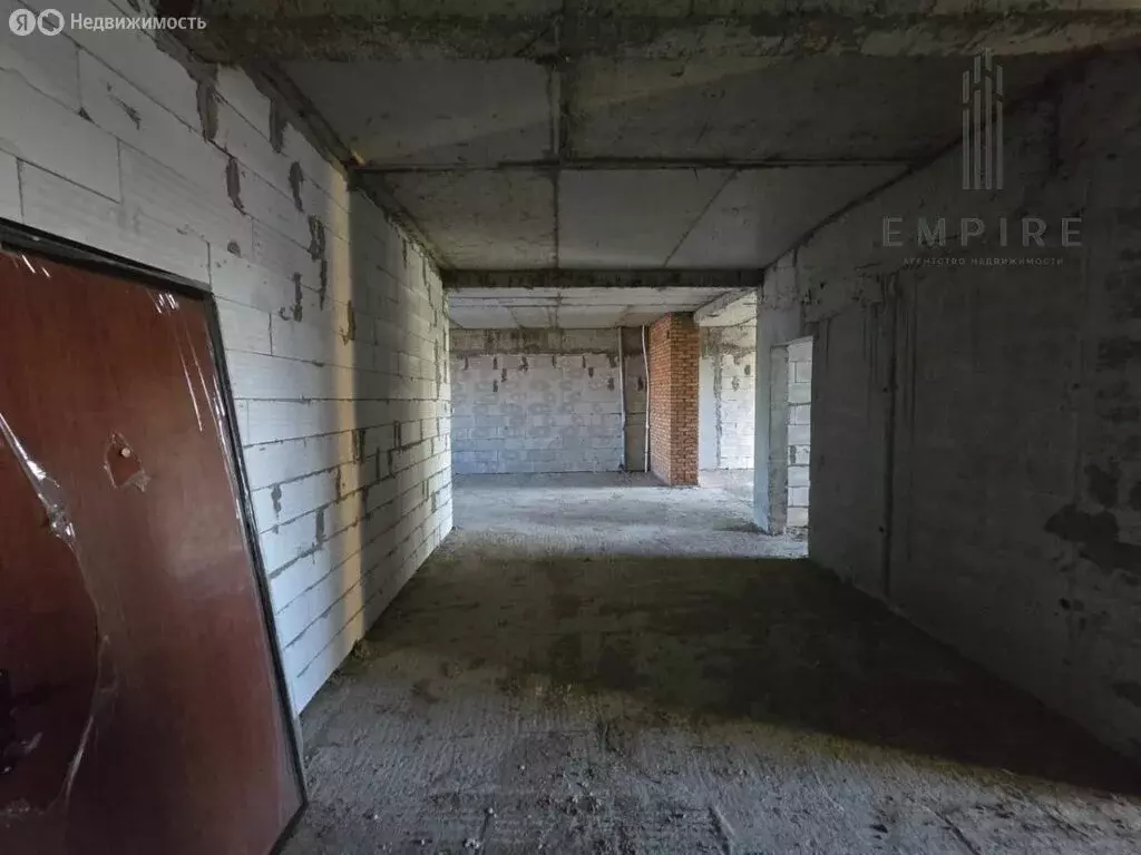 3-комнатная квартира: Грозный, улица Асланбека Шерипова, 68Б (135 м) - Фото 2