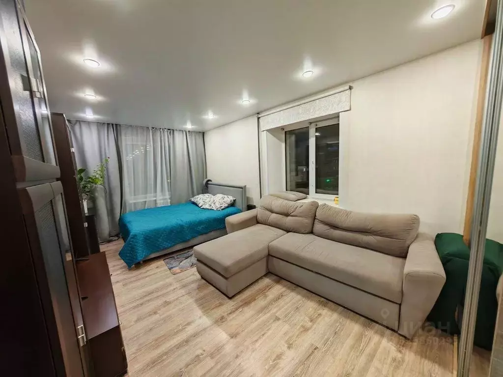 2-к кв. Свердловская область, Полевской ул. Карла Маркса, 16 (42.4 м) - Фото 1