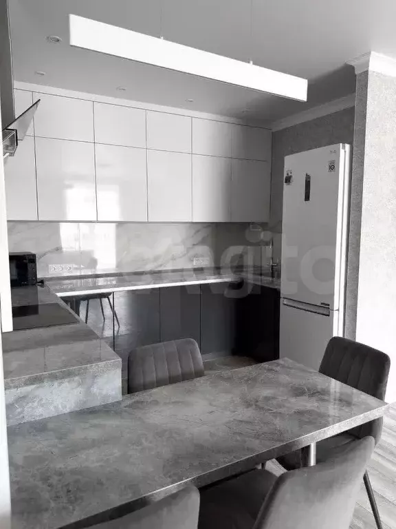 2-к. квартира, 80 м, 7/9 эт. - Фото 0