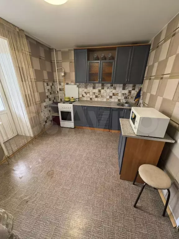 1-к. квартира, 45 м, 3/10 эт. - Фото 1