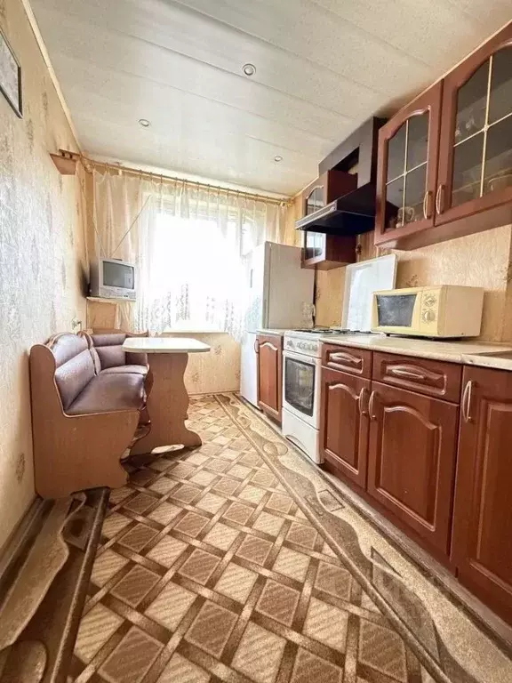 2-к кв. Нижегородская область, Нижний Новгород Космическая ул., 46 ... - Фото 0