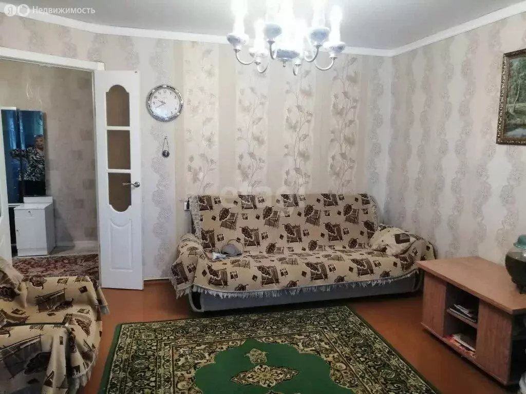 3-комнатная квартира: Шадринск, улица Автомобилистов, 82 (58.6 м) - Фото 1