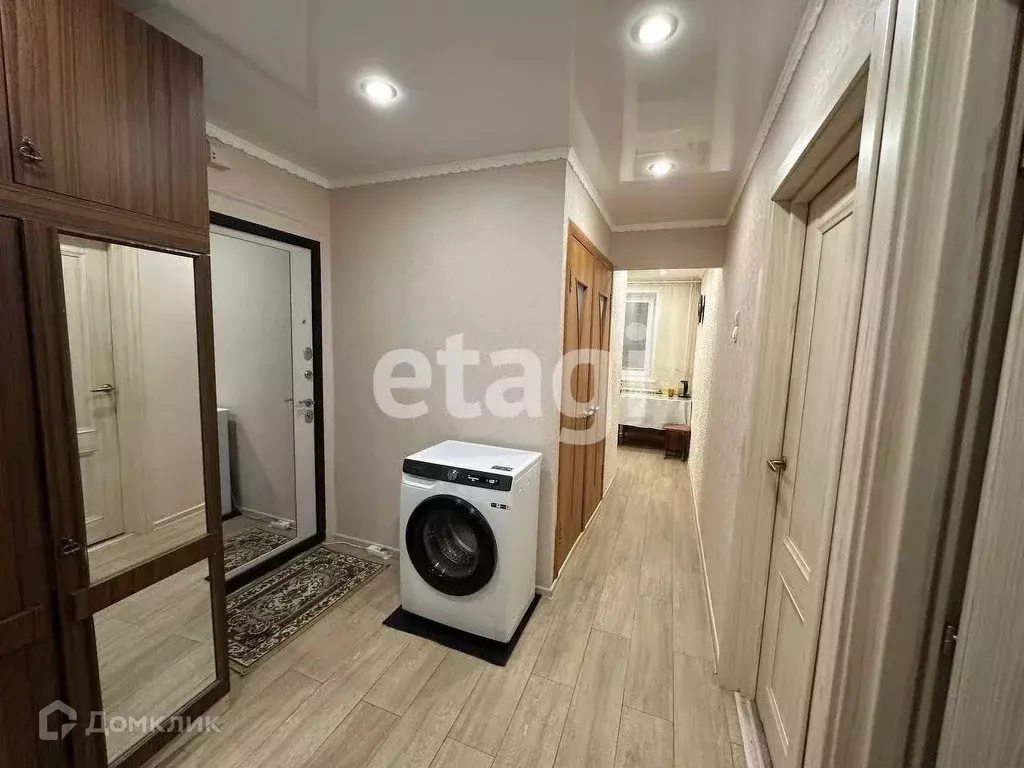 Продаётся 3-к квартира, 61.8 м - Фото 1