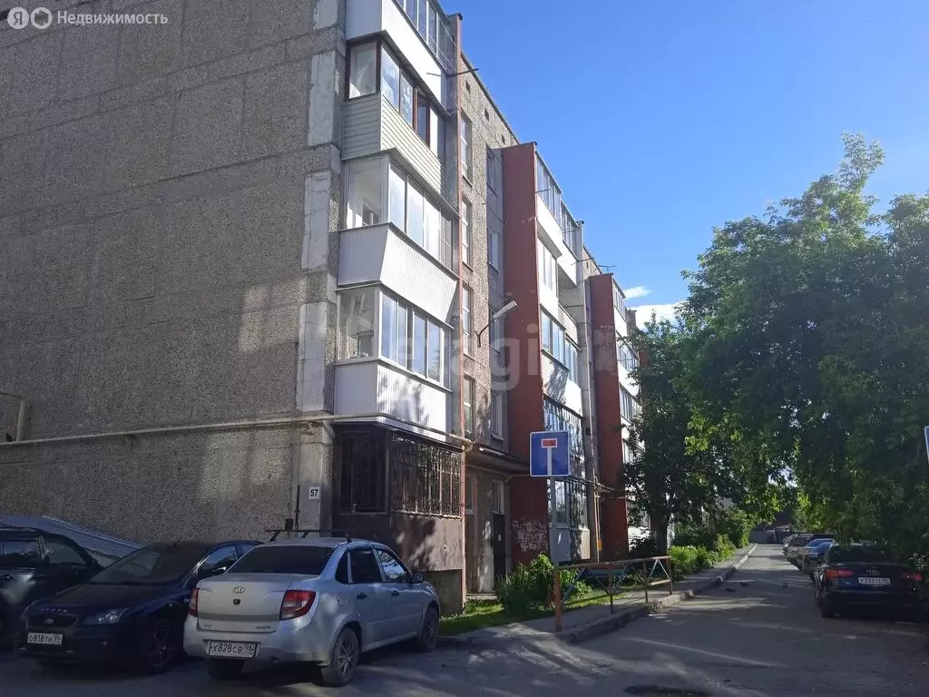 2-комнатная квартира: Ирбит, Советская улица, 57 (50 м) - Фото 1
