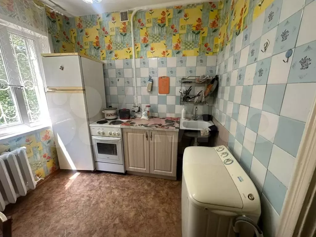 2-к. квартира, 40,7 м, 2/4 эт. - Фото 0