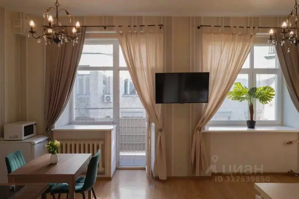 1-к кв. Москва Малая Бронная ул., 21/13С1 (25.0 м) - Фото 1