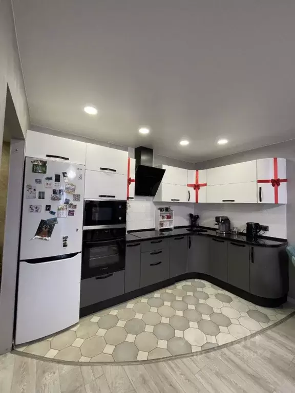 3-к кв. Томская область, Томск ул. Береговая, 9 (60.0 м) - Фото 1