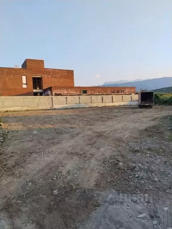 Участок в Северная Осетия, Владикавказ ул. Длинная (11.4 сот.) - Фото 1