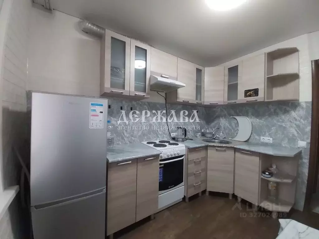 2-к кв. Белгородская область, Старый Оскол Жукова мкр, 43 (54.0 м) - Фото 1