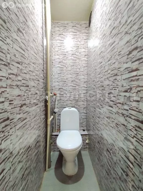 1-комнатная квартира: Мурманск, улица Магомета Гаджиева, 6 (30 м) - Фото 1