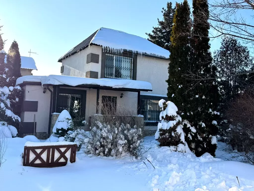 Дом в Саратовская область, Энгельсский район, Красноярское ... - Фото 2