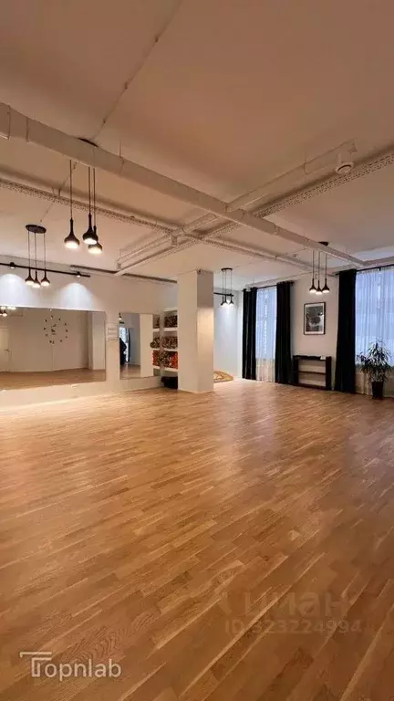 Помещение свободного назначения в Санкт-Петербург ул. Есенина, 1к1 ... - Фото 1