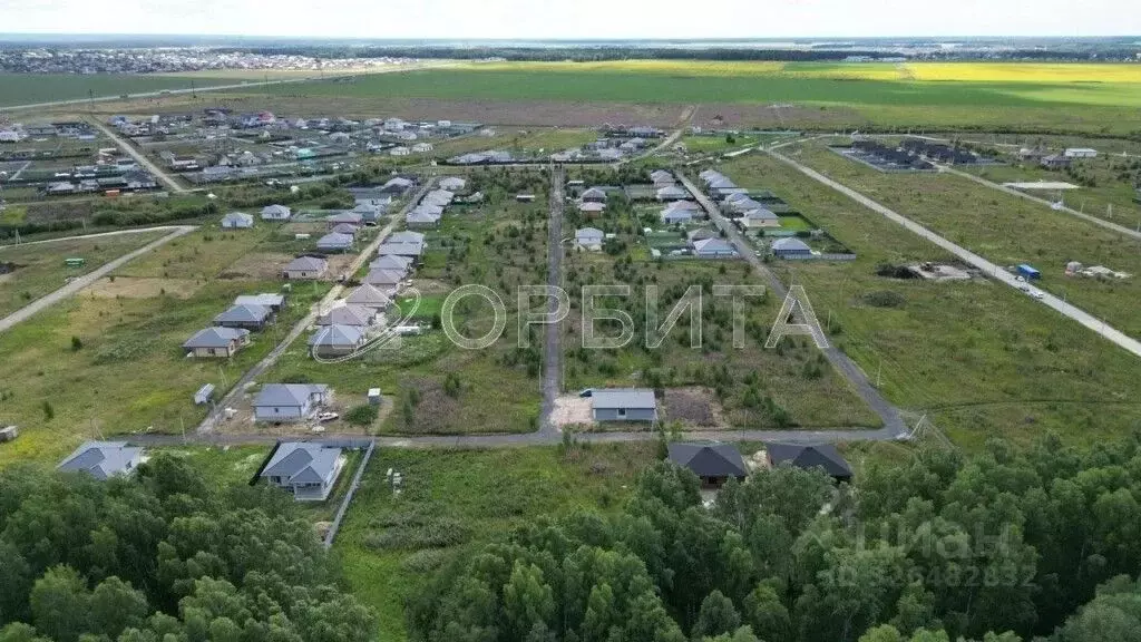 Участок в Тюменская область, Тюменский муниципальный округ, д. Елань, ... - Фото 1