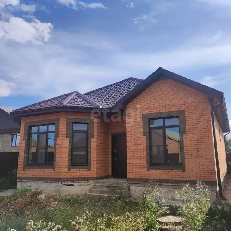 Дом в Астраханская область, Астрахань ул. Пирогова, 74 (105 м) - Фото 1