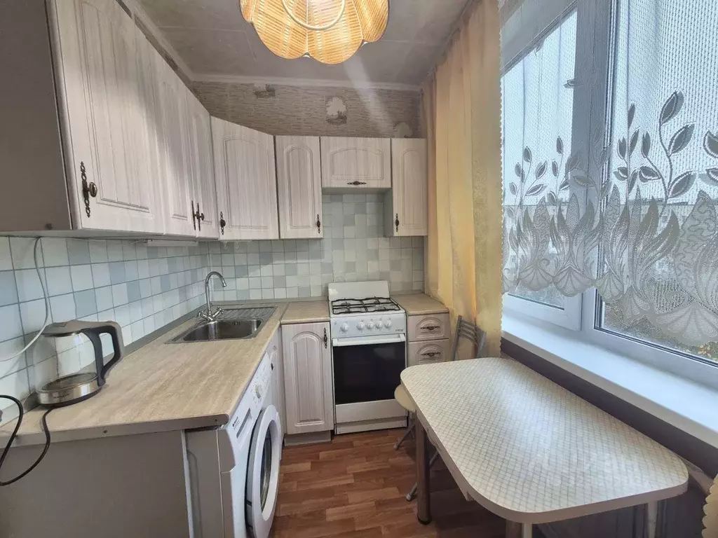 1-к кв. Санкт-Петербург Купчинская ул., 8К1 (30.0 м) - Фото 1