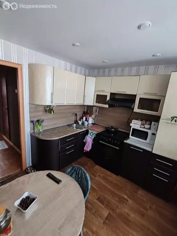 3-комнатная квартира: Нерюнгри, улица Карла Маркса, 27 (64 м) - Фото 2