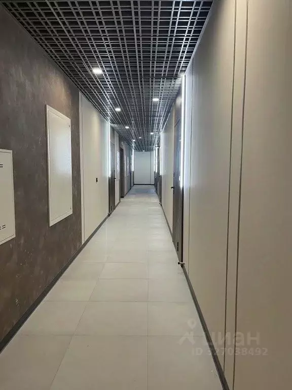 2-к кв. Свердловская область, Екатеринбург ул. Викулова, 24 (72.7 м) - Фото 2