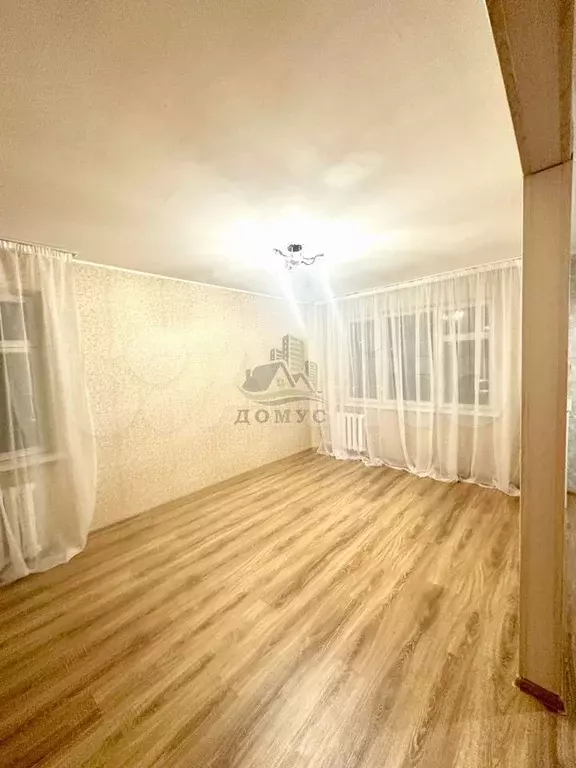 1-к. квартира, 30,4 м, 1/5 эт. - Фото 0
