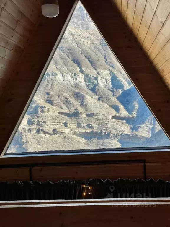 Дом в Дагестан, Казбековский район, Зубутлинский сельсовет, с. Зубутли ... - Фото 2