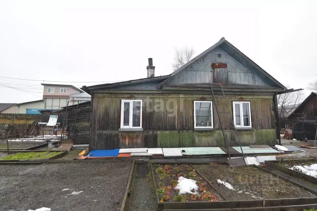 Дом в Сахалинская область, Южно-Сахалинск Барачный пер., 31 (60 м) - Фото 1