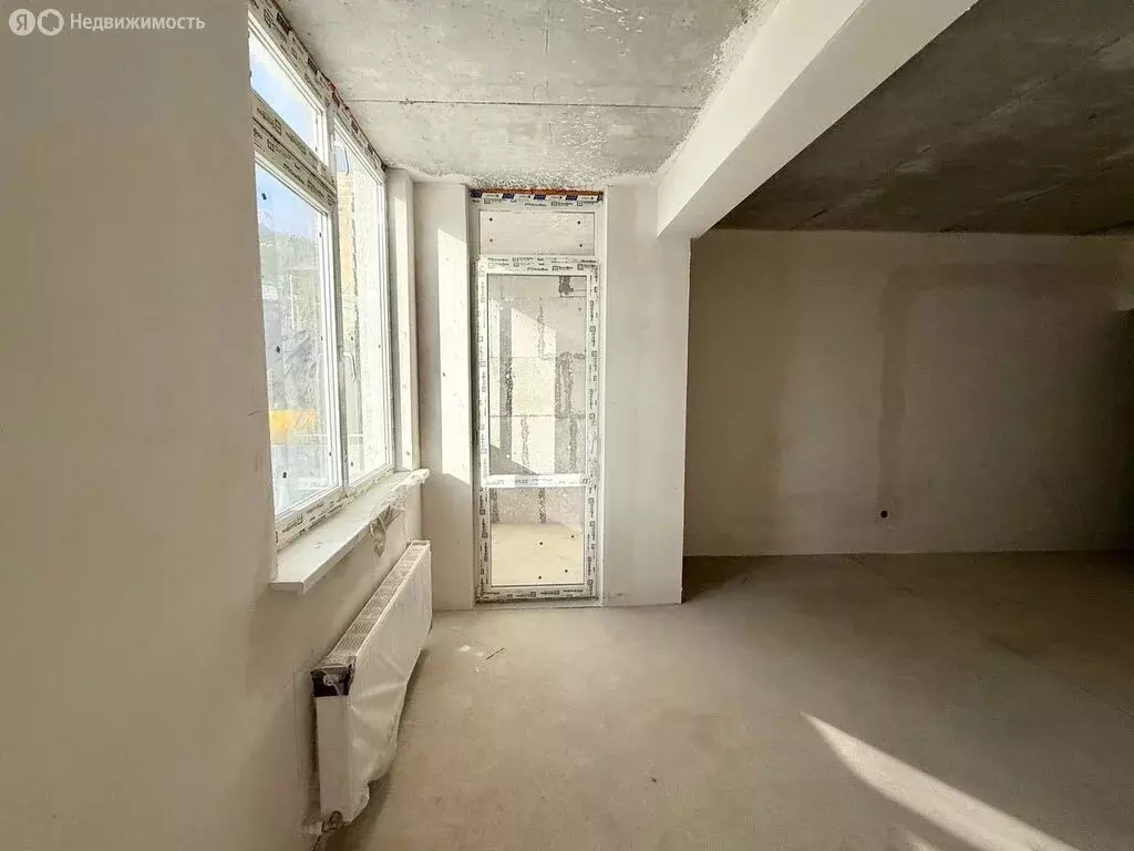 Квартира-студия: Ялта, улица Крупской, 52 (37.6 м) - Фото 2