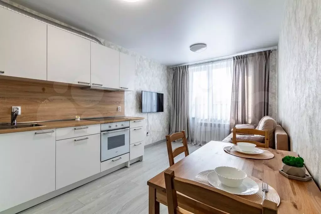 1-к. квартира, 40 м, 14/32 эт. - Фото 1