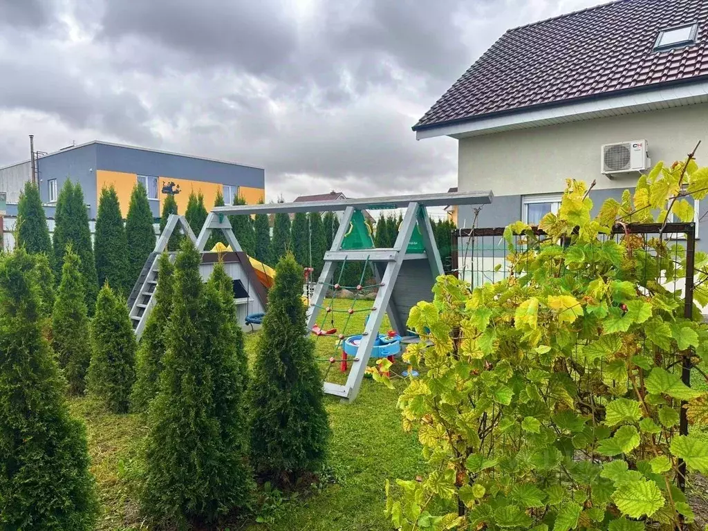 Дом в Калининградская область, Гурьевский муниципальный округ, пос. ... - Фото 0