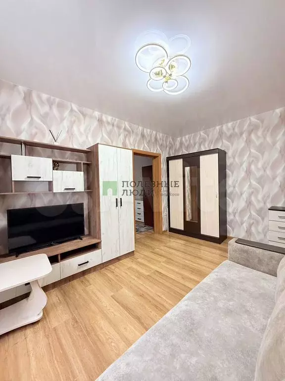 2-к. квартира, 37,3 м, 1/2 эт. - Фото 1