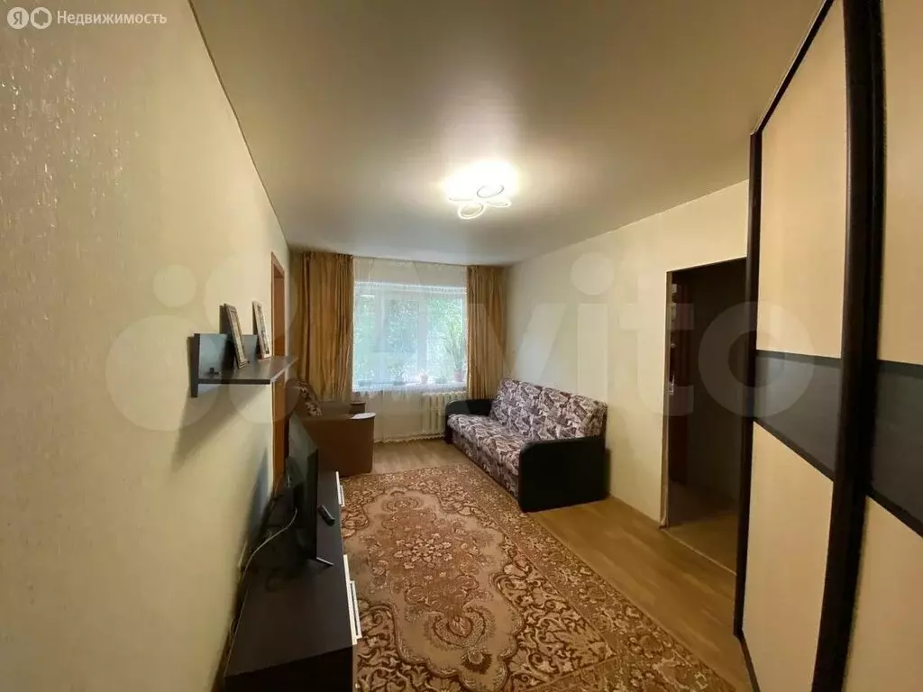 3-комнатная квартира: Челябинск, 3-я Арзамасская улица, 7 (42.2 м) - Фото 1