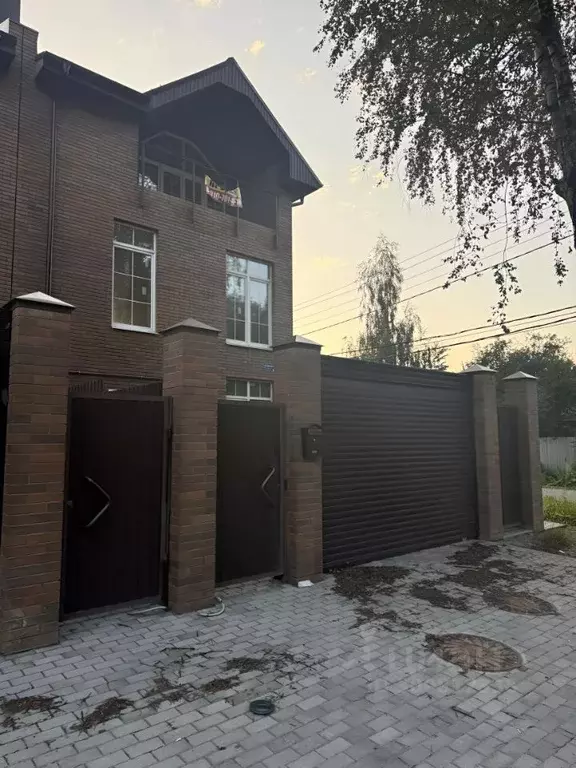 Таунхаус в Тульская область, Тула ул. Тульского Рабочего Полка, 62 ... - Фото 0