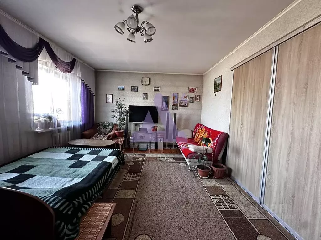 Коттедж в Алтайский край, Барнаул ул. Гущина, 86 (184 м) - Фото 0