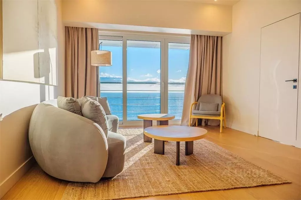 2-к кв. Крым, Алушта муниципальный округ, с. Лазурное ул. Слуцкого, 77 ... - Фото 1