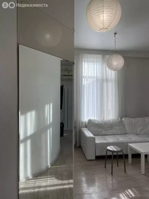 2-комнатная квартира: Владивосток, Светланская улица, 39 (32 м) - Фото 2