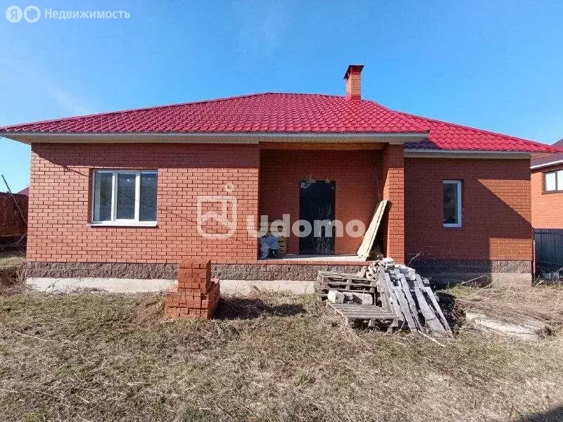Дом в Республика Башкортостан, городской округ Уфа, деревня ... - Фото 0