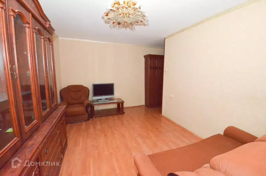 Продаётся 3-к квартира, 60 м - Фото 1