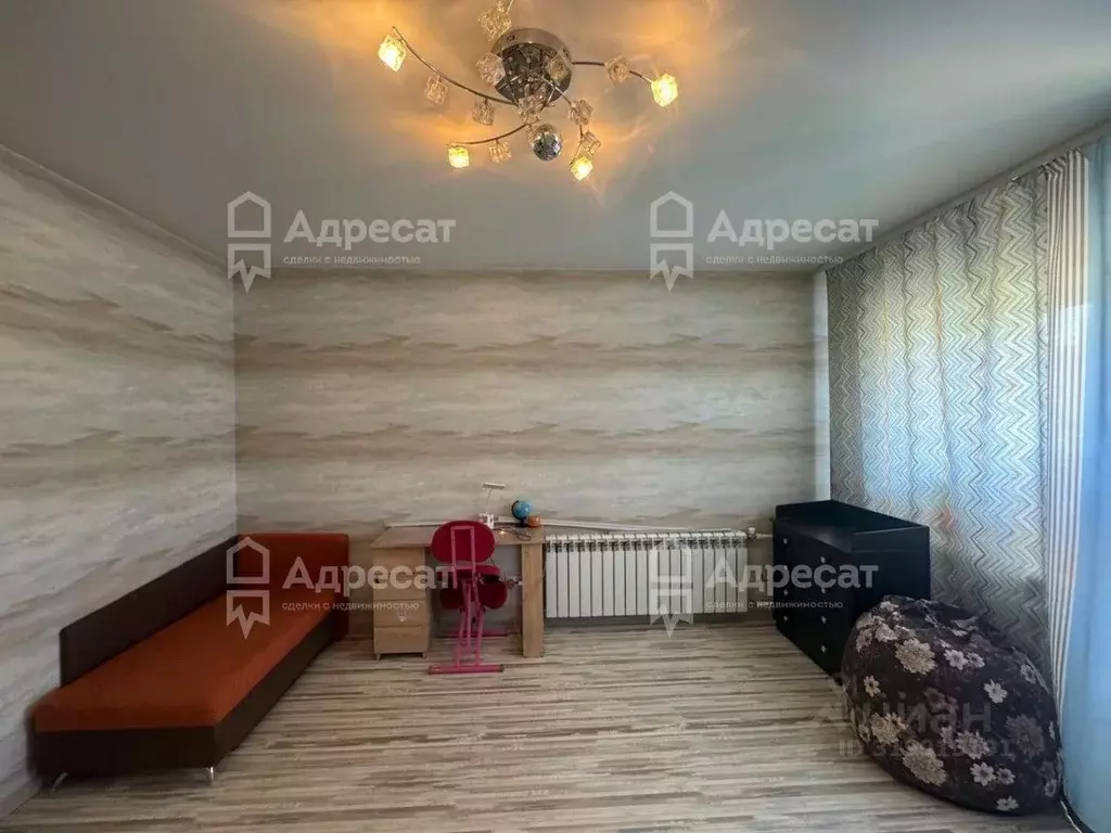 3-к кв. Волгоградская область, Волгоград Казахская ул., 19/1 (53.4 м) - Фото 0