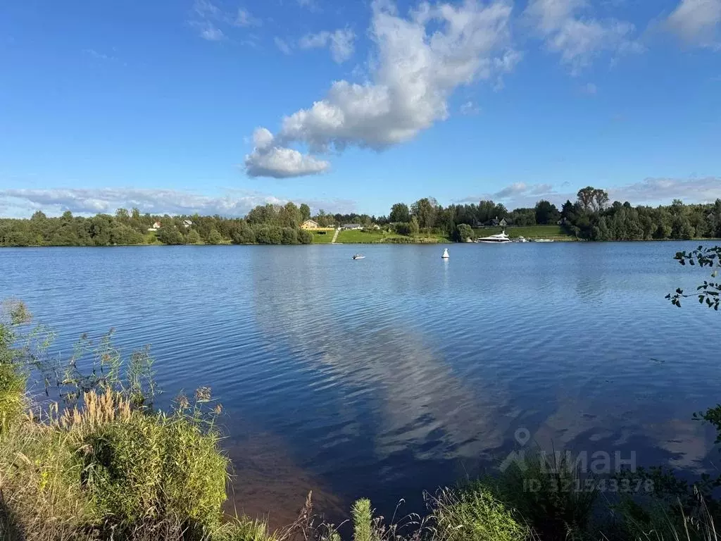 Участок в Тверская область, Кимры Зачарованный берег СНТ,  (25.0 сот.) - Фото 0