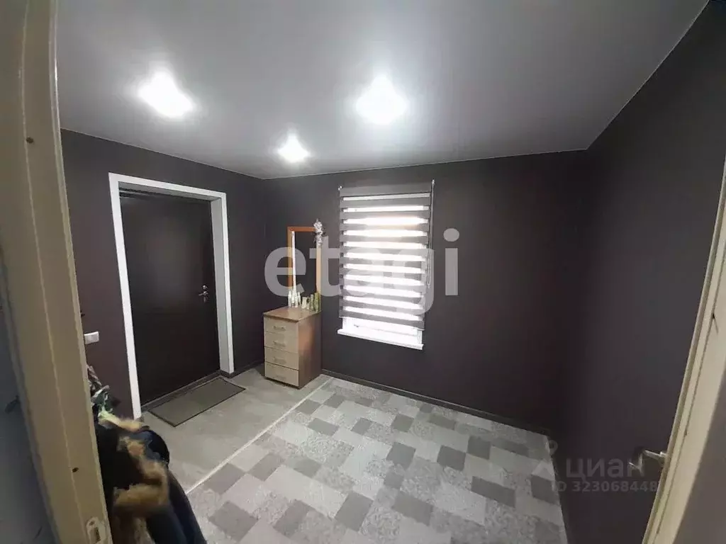 Дом в Красноярский край, Емельяново пгт ул. 300 лет Емельяново, 21 ... - Фото 1