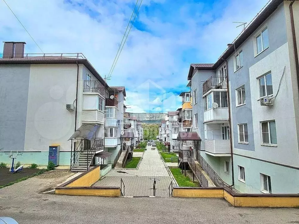 3-к. квартира, 126 м, 3/3 эт. - Фото 0