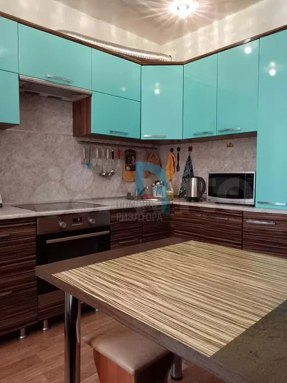 2-к. квартира, 65 м, 10/10 эт. - Фото 0