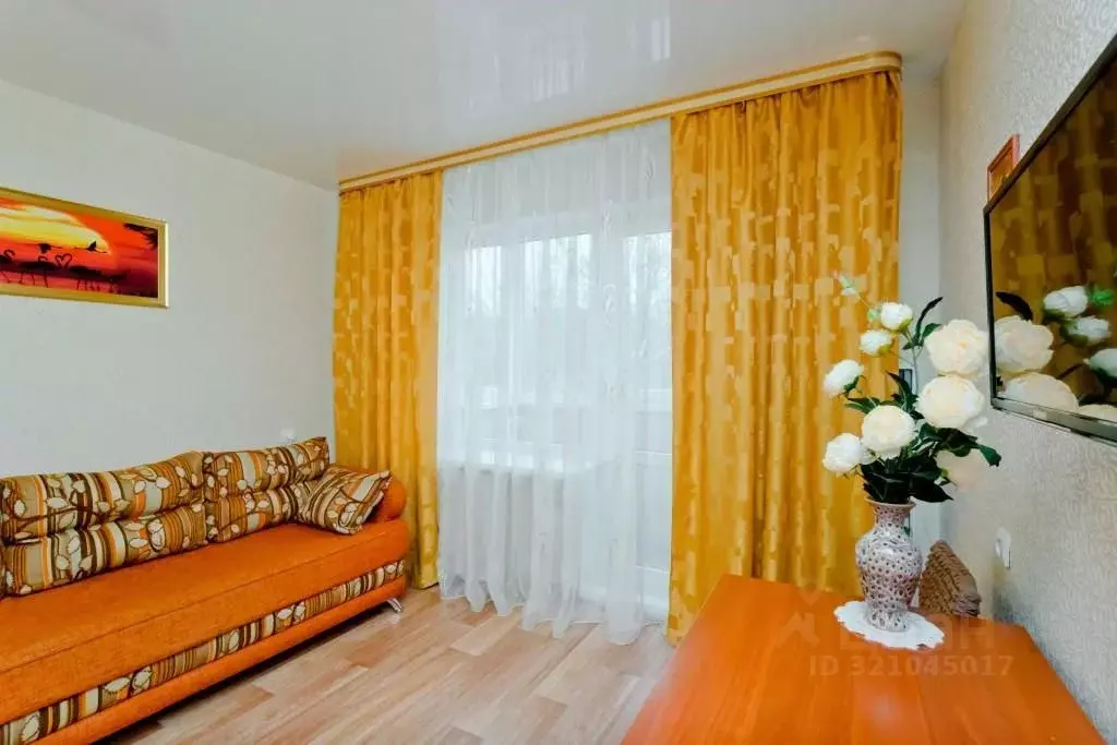 1-к кв. Вологодская область, Череповец Комсомольская ул., 19 (30.0 м) - Фото 2