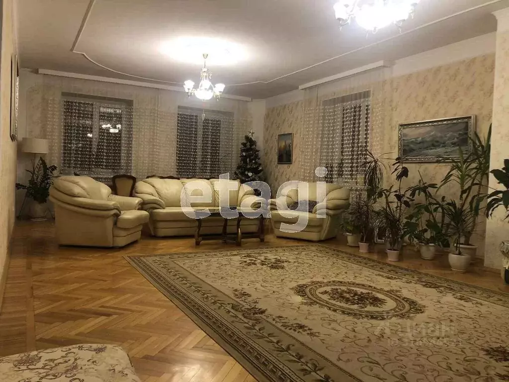 5-к кв. Тюменская область, Тюмень Советская ул., 4 (331.1 м) - Фото 0