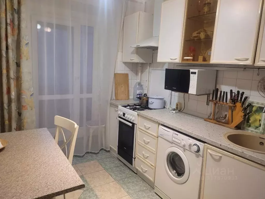 4-к кв. Нижегородская область, Нижний Новгород Ошарская ул., 56 (70.0 ... - Фото 0