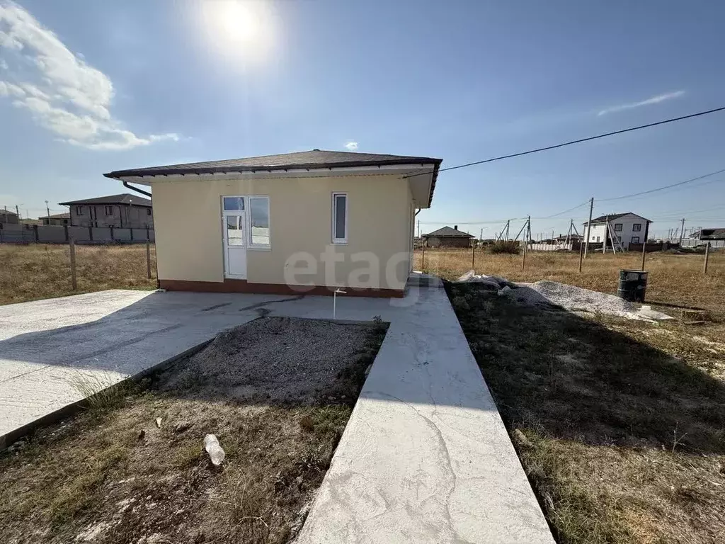 Дом в Крым, Симферопольский район, с. Мирное  (54 м) - Фото 0