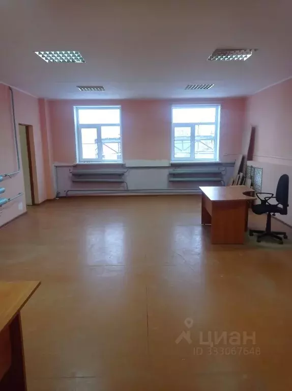 Помещение свободного назначения в Новгородская область, Великий ... - Фото 1