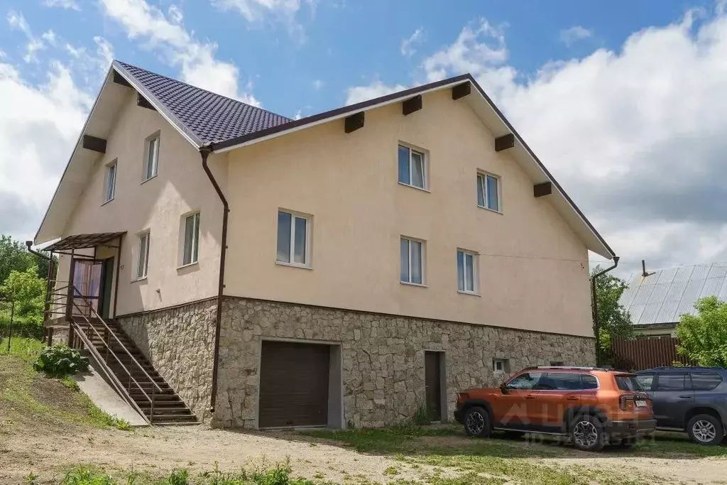 Комната Алтайский край, Белокуриха Светлая ул., 39 - Фото 1