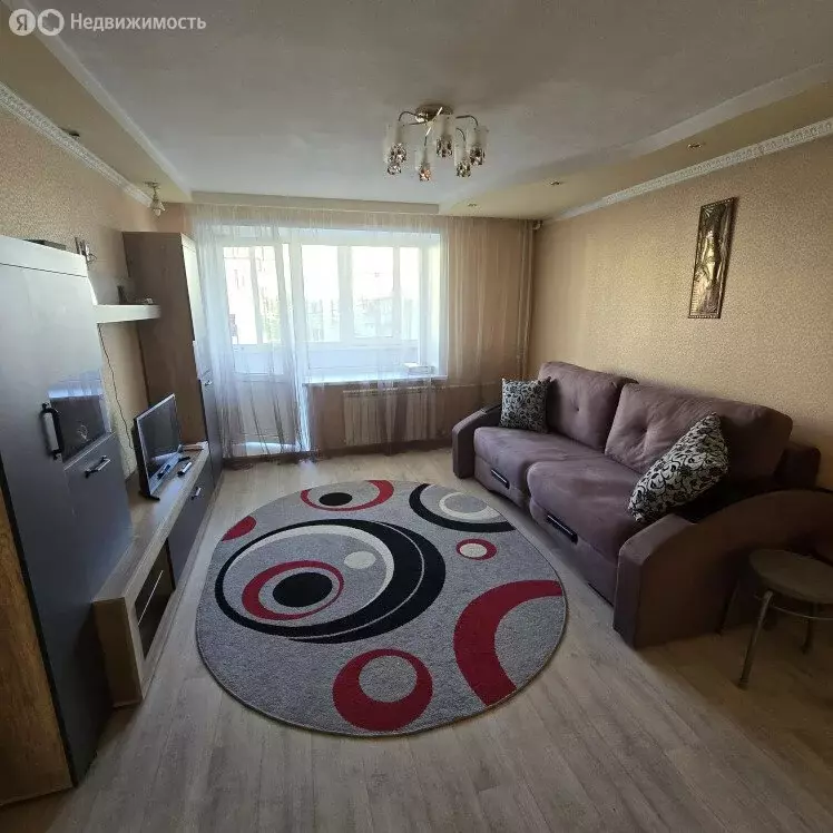 2-комнатная квартира: Курган, улица Савельева, 21 (48.1 м) - Фото 0