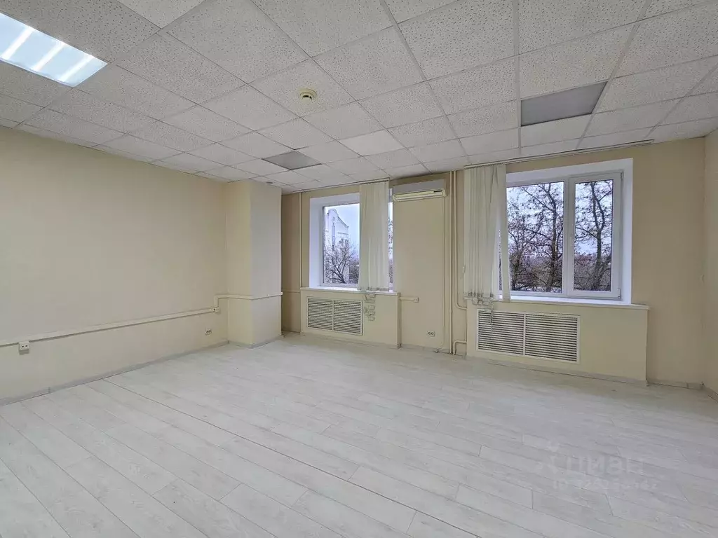 Офис в Брянская область, Брянск ул. 3 Июля, 27 (30 м) - Фото 1